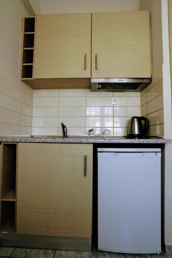 Ldg Rooms Olympiakí Aktí 外观 照片