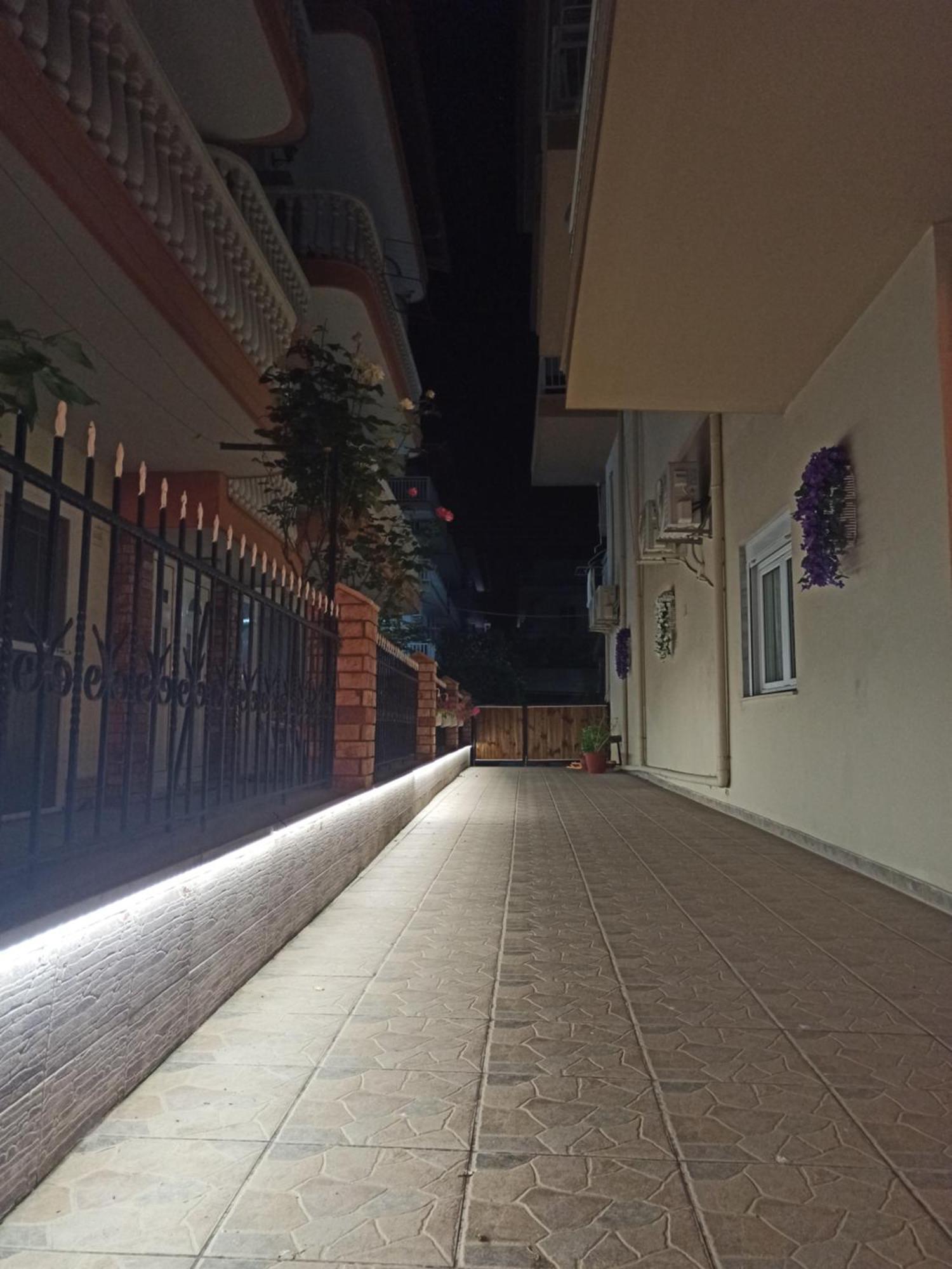 Ldg Rooms Olympiakí Aktí 外观 照片